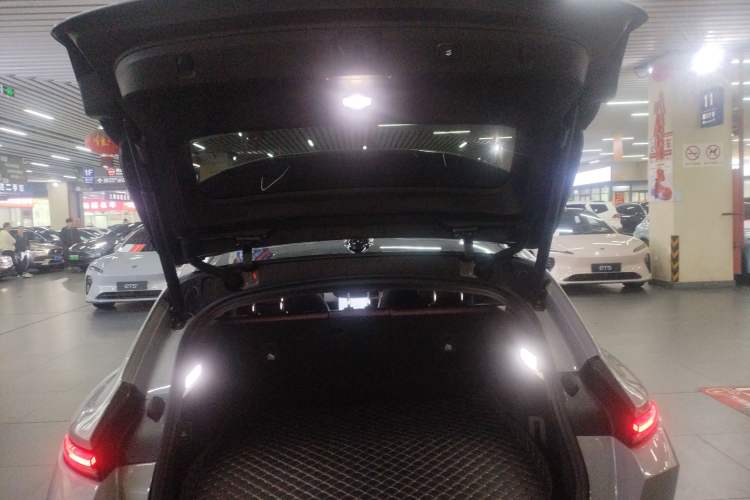 Used Nio ET5T 2024 75kWh Touring Trunk