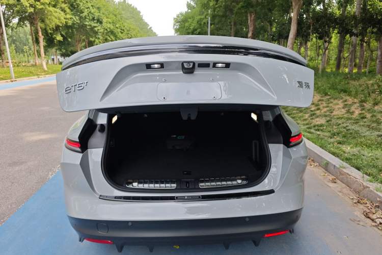 Used Nio ET5T 2024 75kWh Touring Trunk