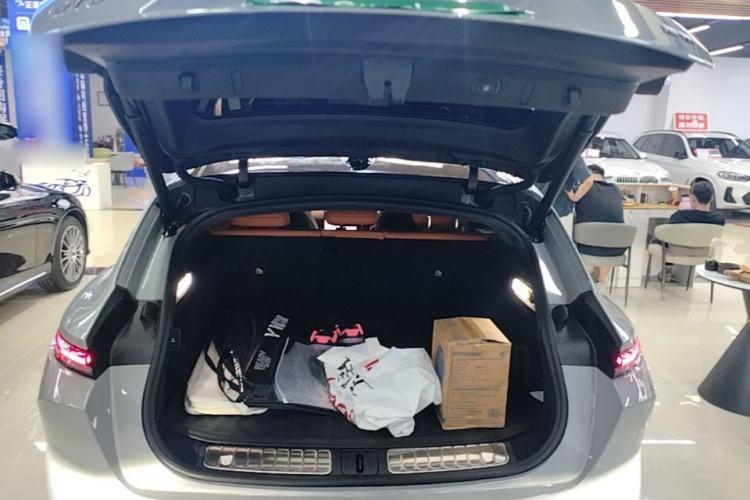 Used Nio ET5T 2024 75kWh Touring Trunk