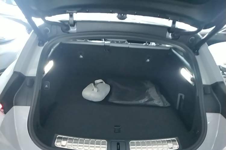 Used Nio ET5T 2024 75kWh Touring Trunk