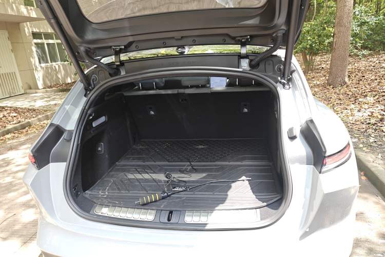 Used Nio ET5T 2024 75kWh Touring Trunk