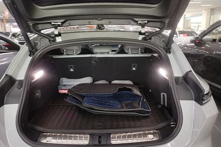 Used Nio ET5T 2024 75kWh Touring Trunk