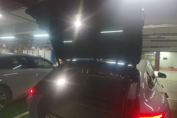 Used Nio ET5T 2024 75kWh Touring Trunk