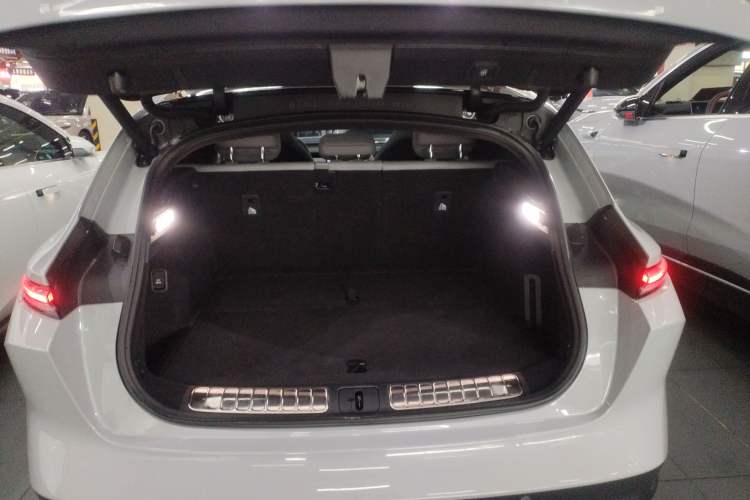 Used Nio ET5T 2024 75kWh Touring Trunk
