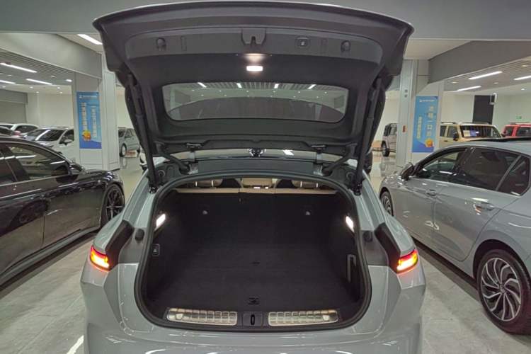 Used Nio ET5T 2024 75kWh Touring Trunk