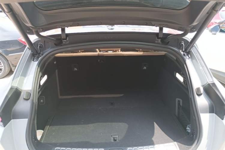Used Nio ET5T 2024 75kWh Touring Trunk
