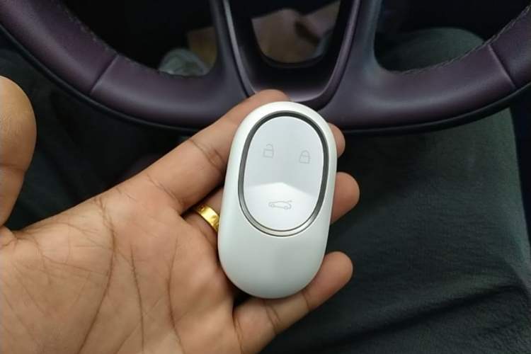 Used Nio ET5T 2024 75kWh Touring Vehicle Key