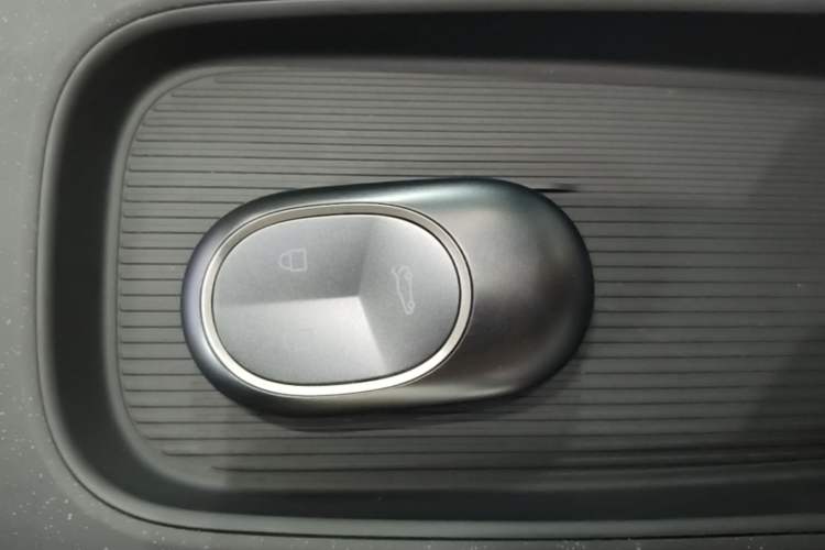 Used Nio ET5T 2024 75kWh Touring Vehicle Key