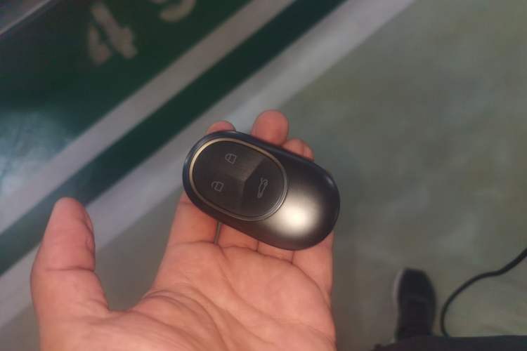 Used Nio ET5T 2024 75kWh Touring Vehicle Key