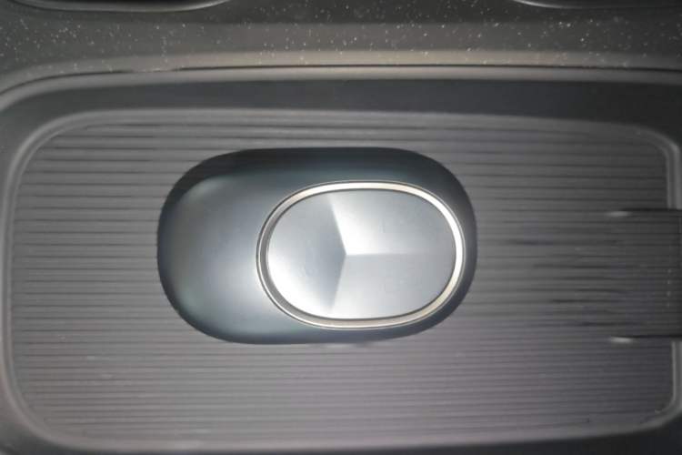Used Nio ET5T 2024 75kWh Touring Vehicle Key