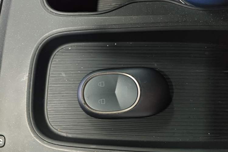 Used Nio ET5T 2024 75kWh Touring Vehicle Key