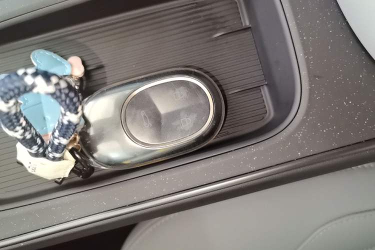 Used Nio ET5T 2024 75kWh Touring Vehicle Key