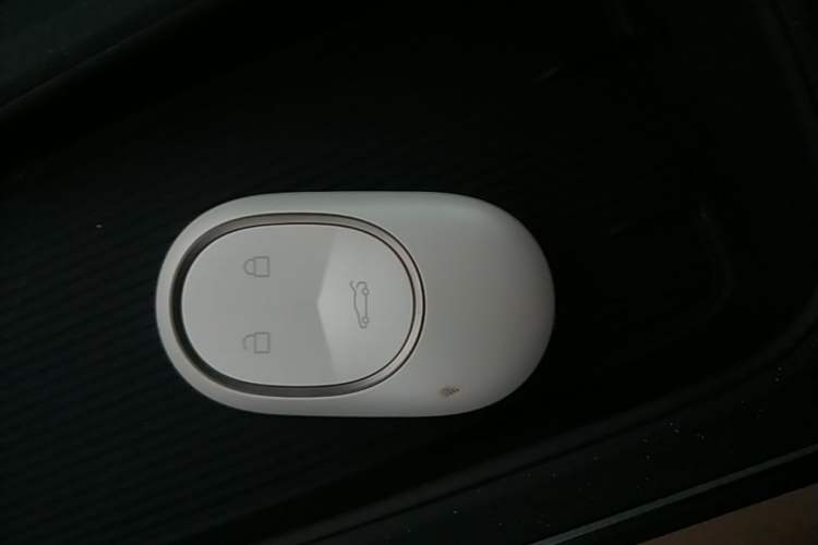 Used Nio ET5T 2024 75kWh Touring Vehicle Key