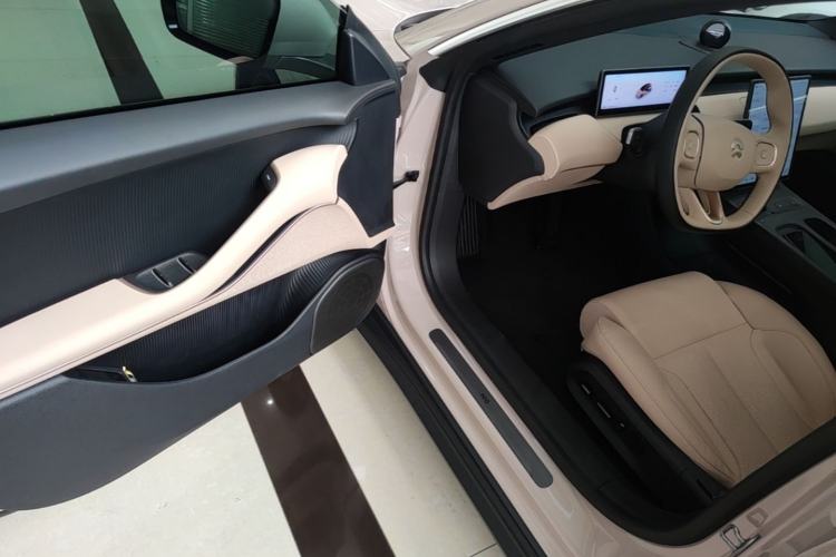 Used Nio ET5T 2024 75kWh Touring Driver Seat