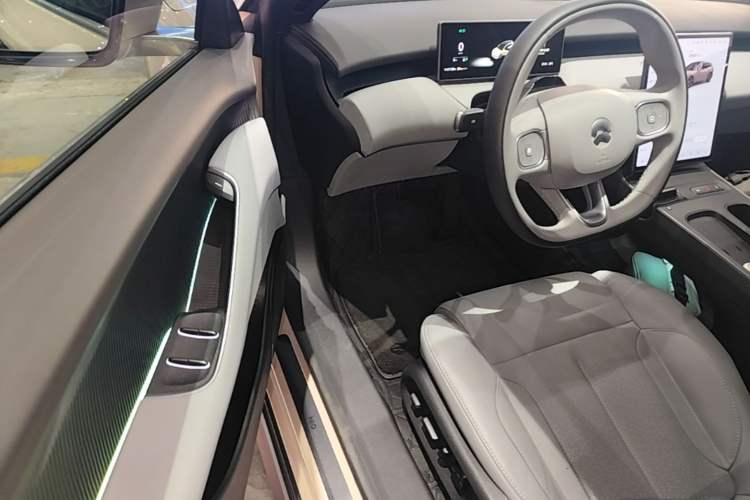 Used Nio ET5T 2024 75kWh Touring Driver Seat