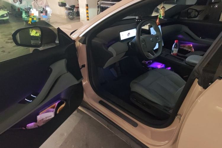 Used Nio ET5T 2024 75kWh Touring Driver Seat