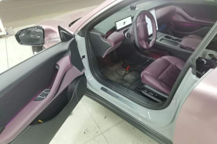 Used Nio ET5T 2024 75kWh Touring Driver Seat