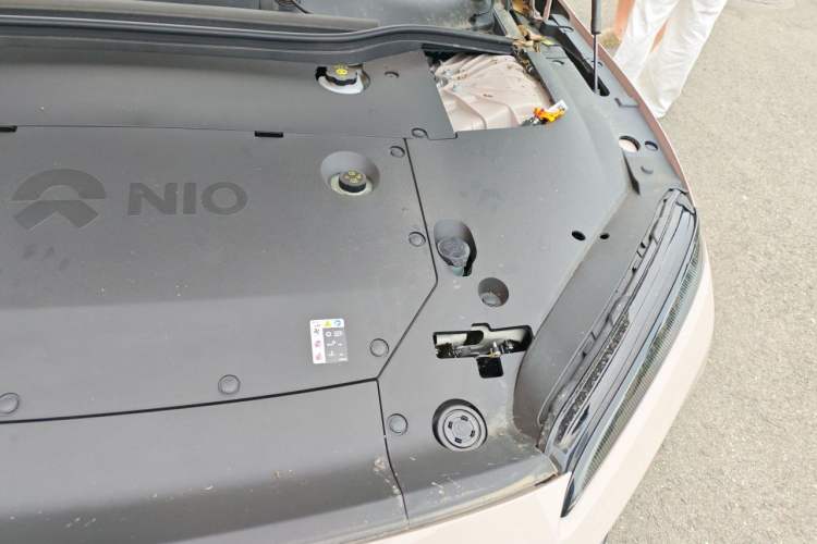 Used Nio ET5T 2024 75kWh Touring Engine Bay Left