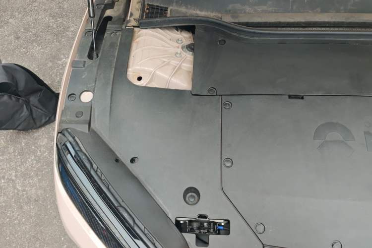 Used Nio ET5T 2024 75kWh Touring Engine Bay Right