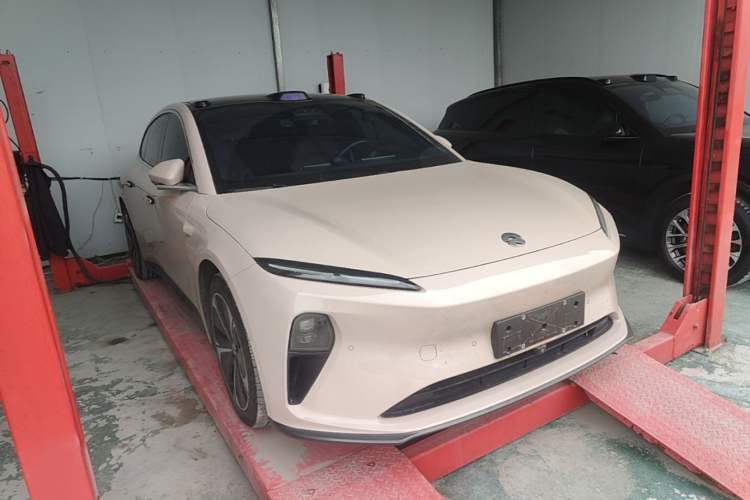 Used Nio ET5T 2024 75kWh Touring Exterior 1