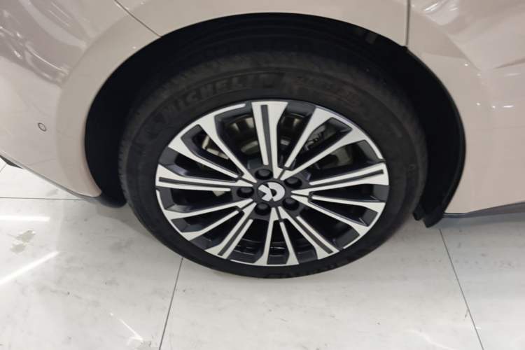Used Nio ET5T 2024 75kWh Touring Exterior 3
