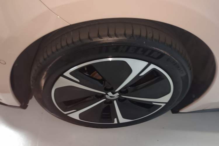 Used Nio ET5T 2024 75kWh Touring Exterior 4