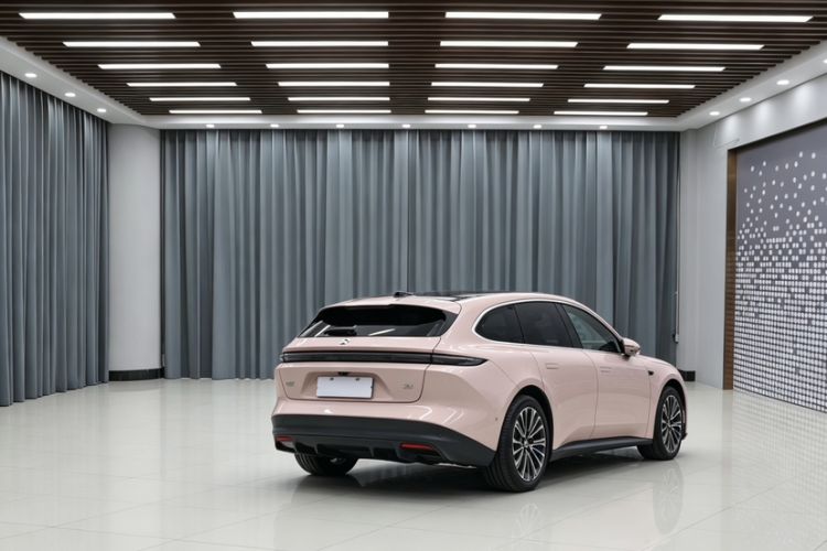 Used Nio ET5T 2024 75kWh Touring Exterior 5