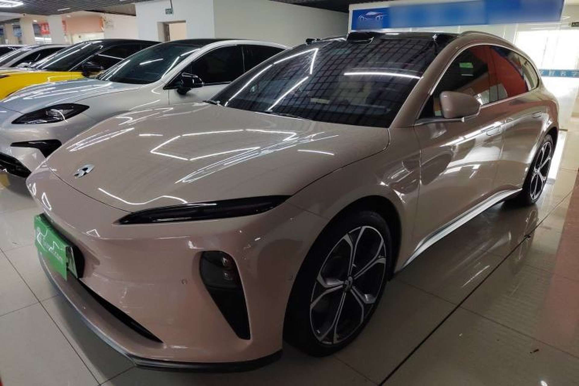 Used Nio ET5T 2024 75kWh Touring Front Left 45 Deg