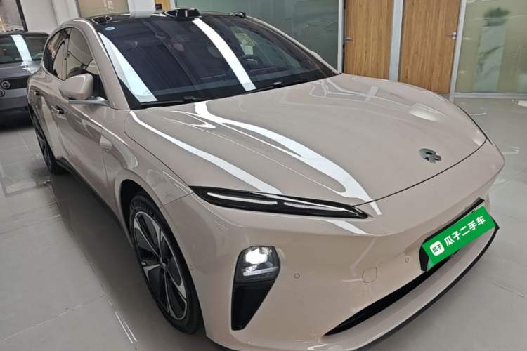 Used Nio ET5T 2024 75kWh Touring Front Right 45 Deg
