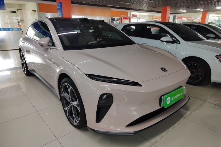 Used Nio ET5T 2024 75kWh Touring Front Right 45 Deg