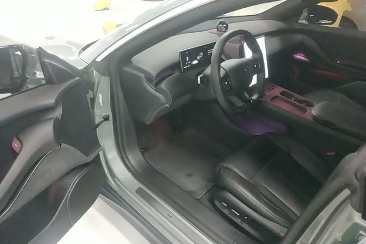 Used Nio ET5T 2024 75kWh Touring Driver Seat