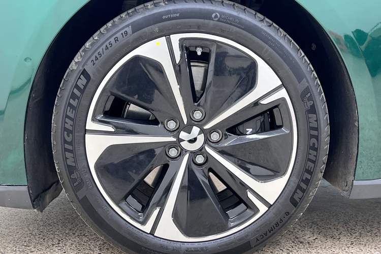 Used Nio ET5T 2024 75kWh Touring Exterior 10