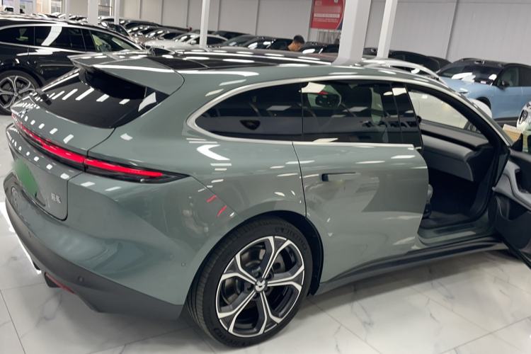 Used Nio ET5T 2024 75kWh Touring Exterior 3