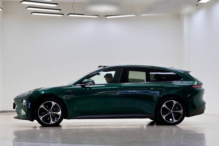 Used Nio ET5T 2024 75kWh Touring Exterior 4