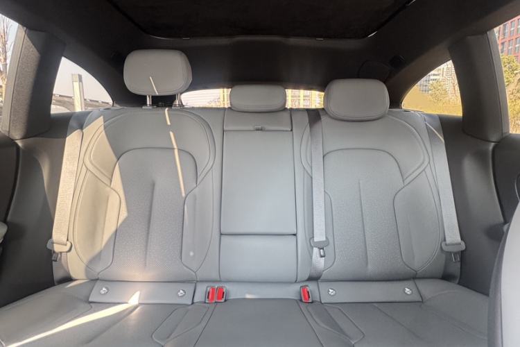 Used Nio ET5T 2024 75kWh Touring Interior 2