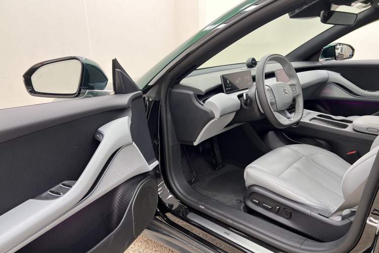 Used Nio ET5T 2024 75kWh Touring Interior 7