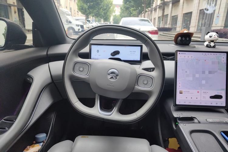 Used Nio ET5T 2024 75kWh Touring Steering Wheel