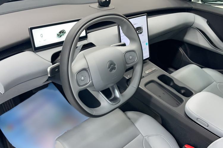 Used Nio ET5T 2024 75kWh Touring Steering Wheel