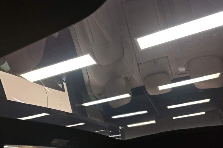 Used Nio ET5T 2024 75kWh Touring Headliner