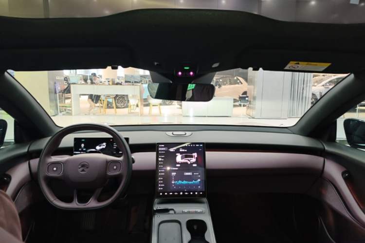 Used Nio ET5T 2024 75kWh Touring Headliner