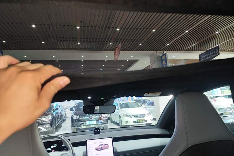 Used Nio ET5T 2024 75kWh Touring Headliner