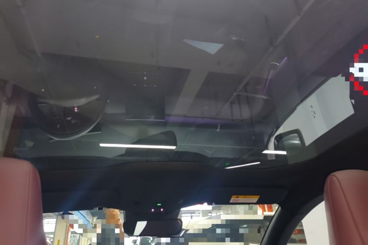 Used Nio ET5T 2024 75kWh Touring Headliner