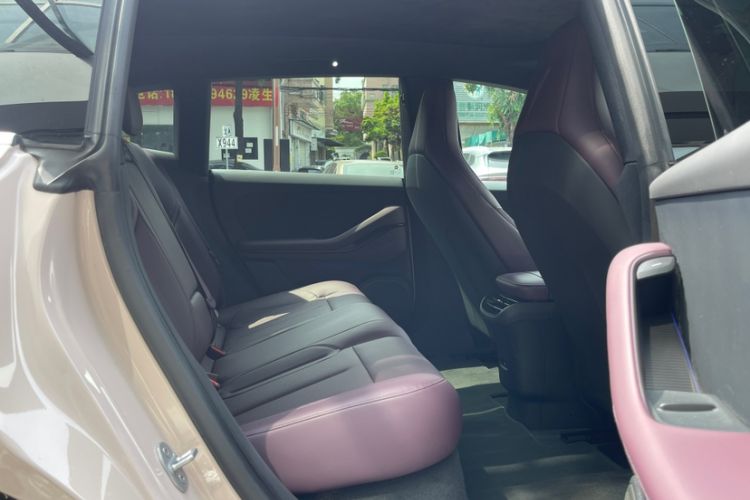 Used Nio ET5T 2024 75kWh Touring Interior 11
