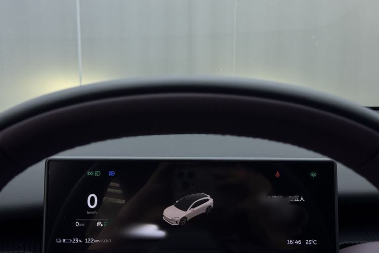 Used Nio ET5T 2024 75kWh Touring Interior 2