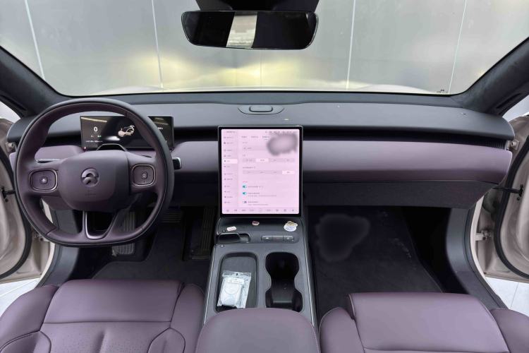 Used Nio ET5T 2024 75kWh Touring Interior 4