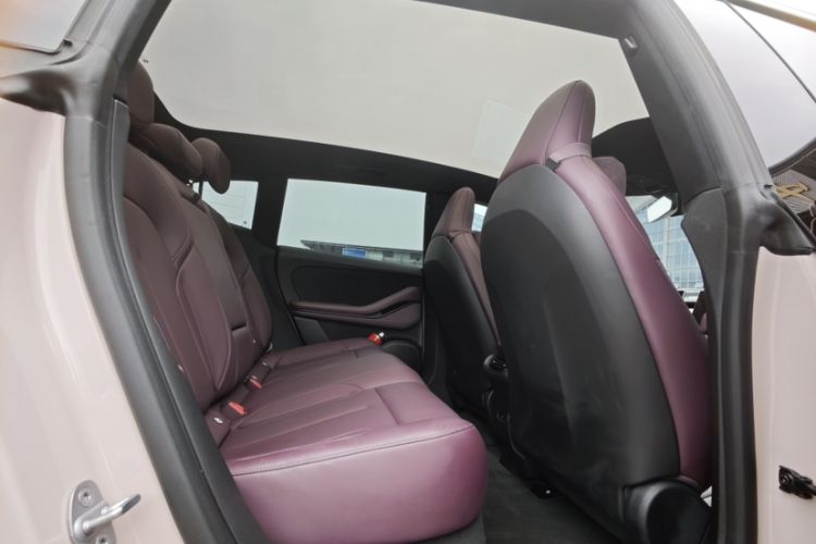 Used Nio ET5T 2024 75kWh Touring Interior 5
