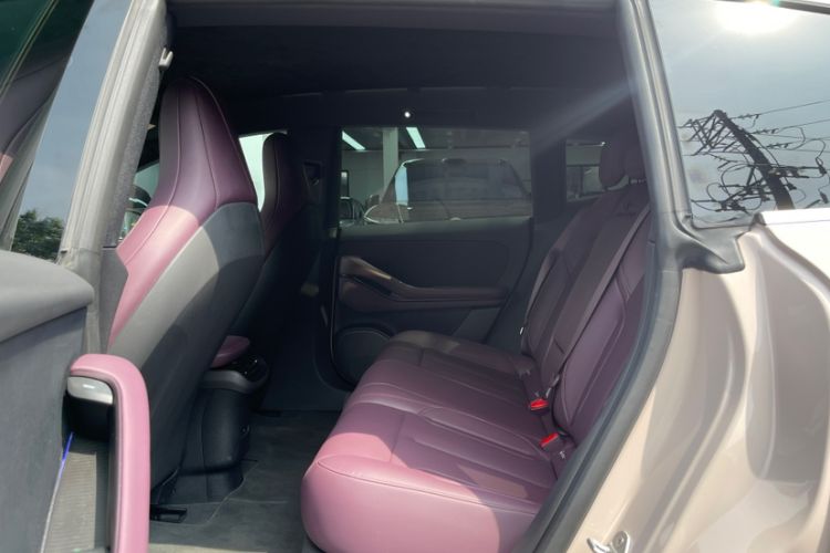 Used Nio ET5T 2024 75kWh Touring Interior 5
