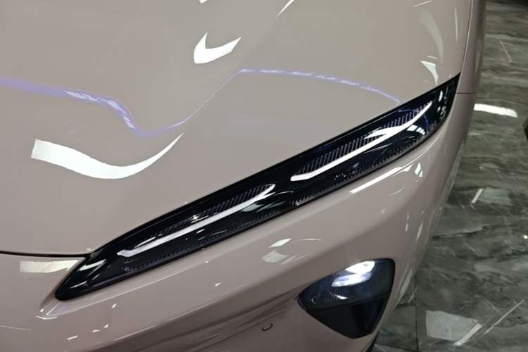 Used Nio ET5T 2024 75kWh Touring Left Front Headlight