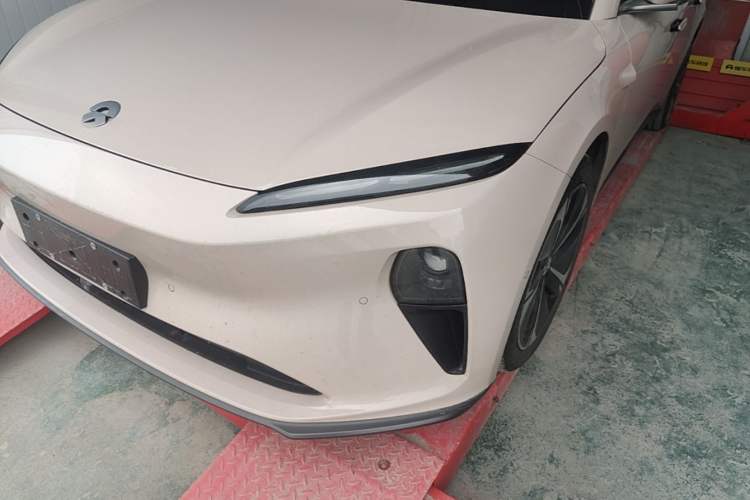 Used Nio ET5T 2024 75kWh Touring Left Front Headlight