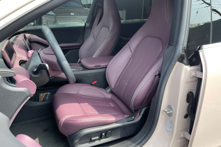 Used Nio ET5T 2024 75kWh Touring Left Front Seat